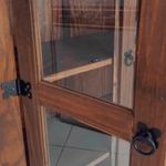 Cristaleira-de-Madeira-Macica-Rustica-2-Portas-Imbuia-Shop-JM-09