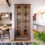 Cristaleira-Rustica-Madeira-Macica-2-Portas-Vidro-Lateral-Imbuia-D113VL-Denk-06